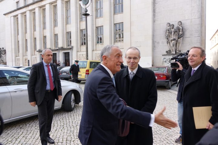 fac direito uc 26 Custom